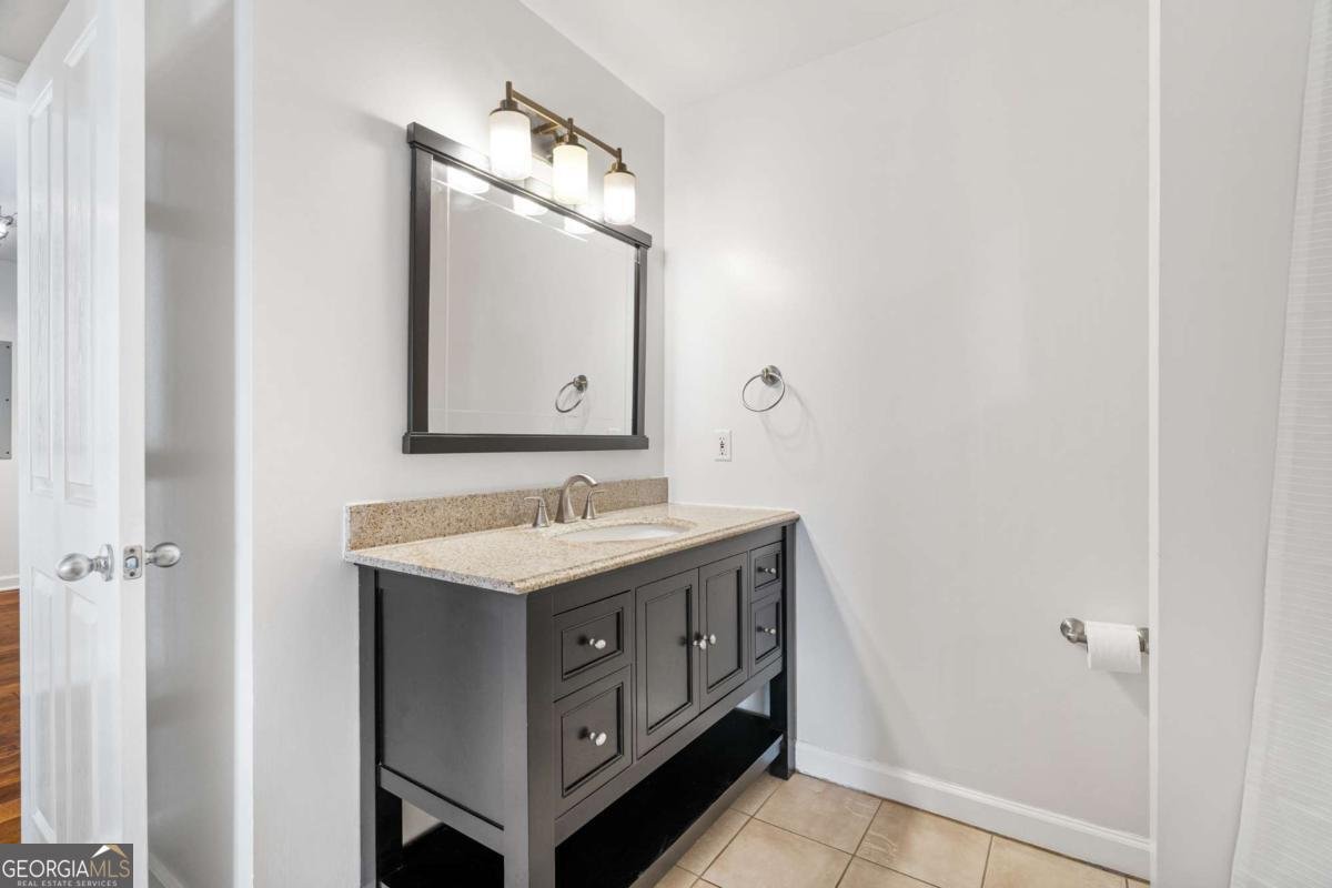 1101 Juniper Street Atlanta - 17
