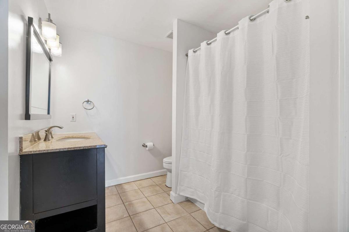 1101 Juniper Street Atlanta - 18