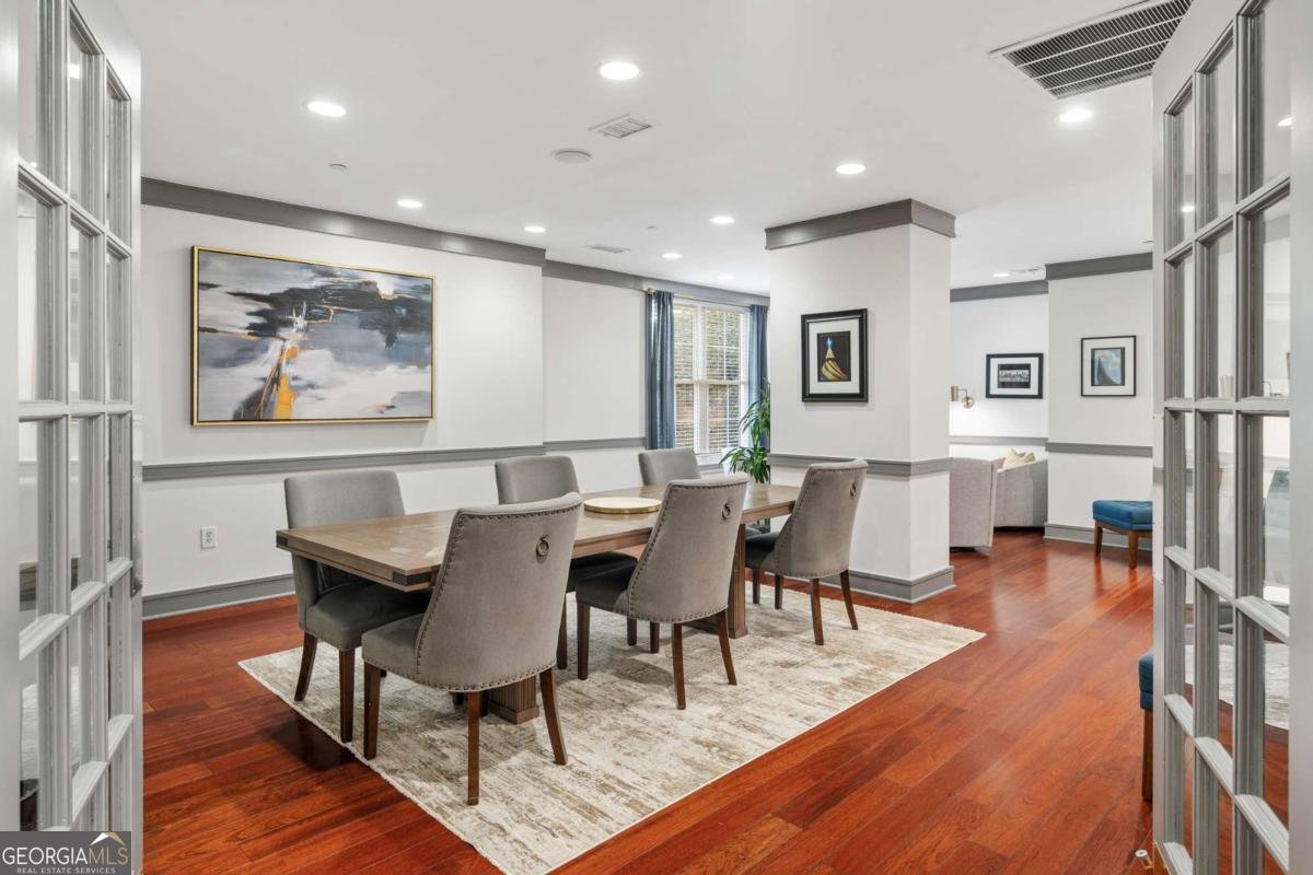 1101 Juniper Street Atlanta - 34