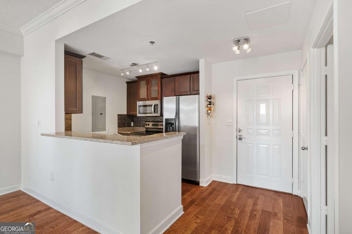 1101 Juniper Street Atlanta - 9