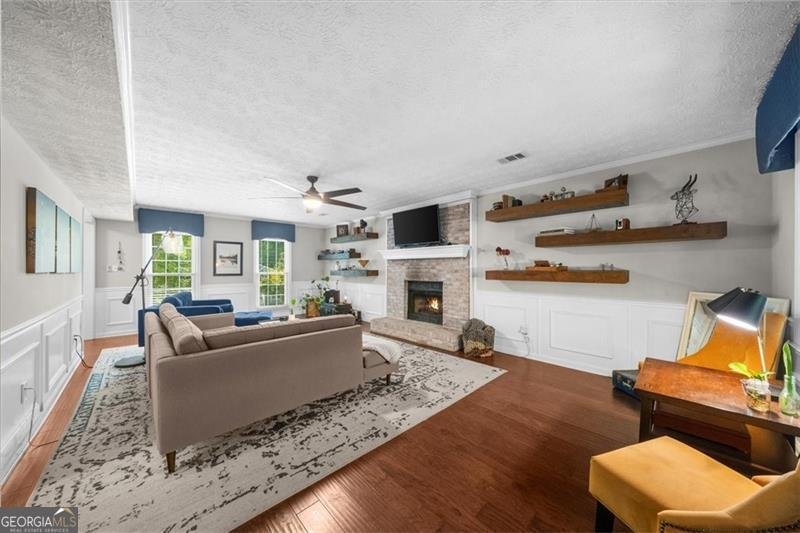 9770 Lake Forest Way Roswell - 11