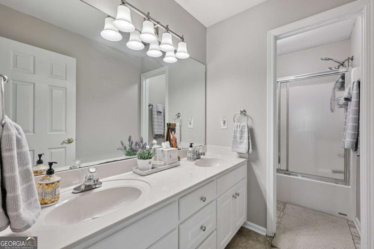 7522 Greens Mill Drive Loganville - 1