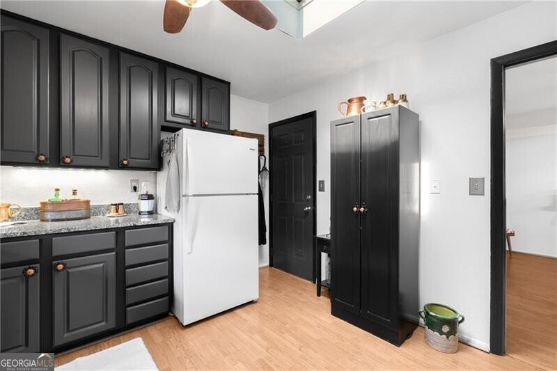 346 Carpenter Drive Sandy Springs - 13
