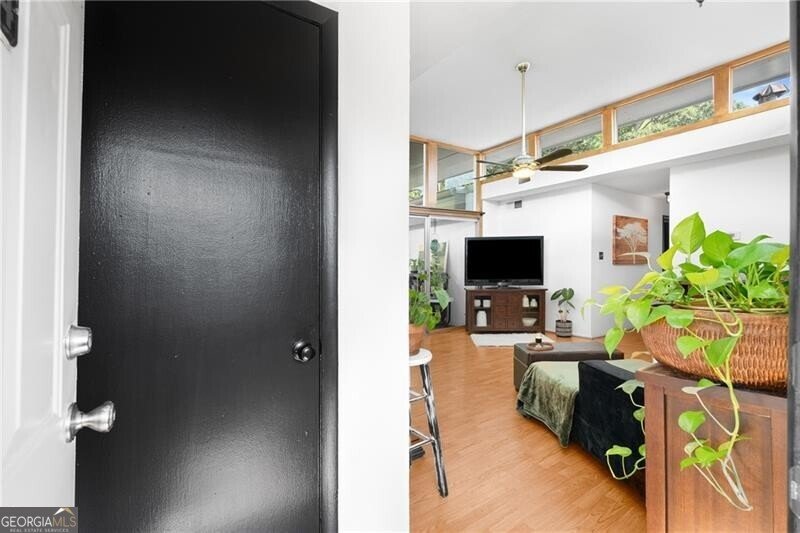 346 Carpenter Drive Sandy Springs - 2