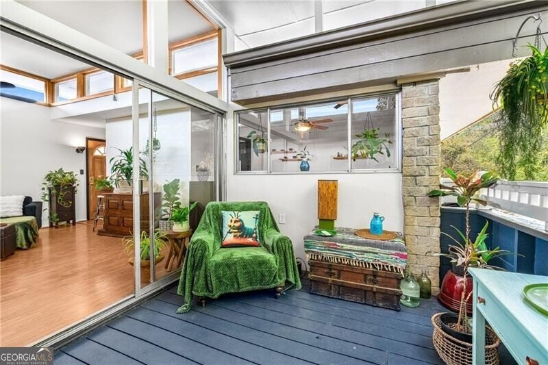 346 Carpenter Drive Sandy Springs - 9