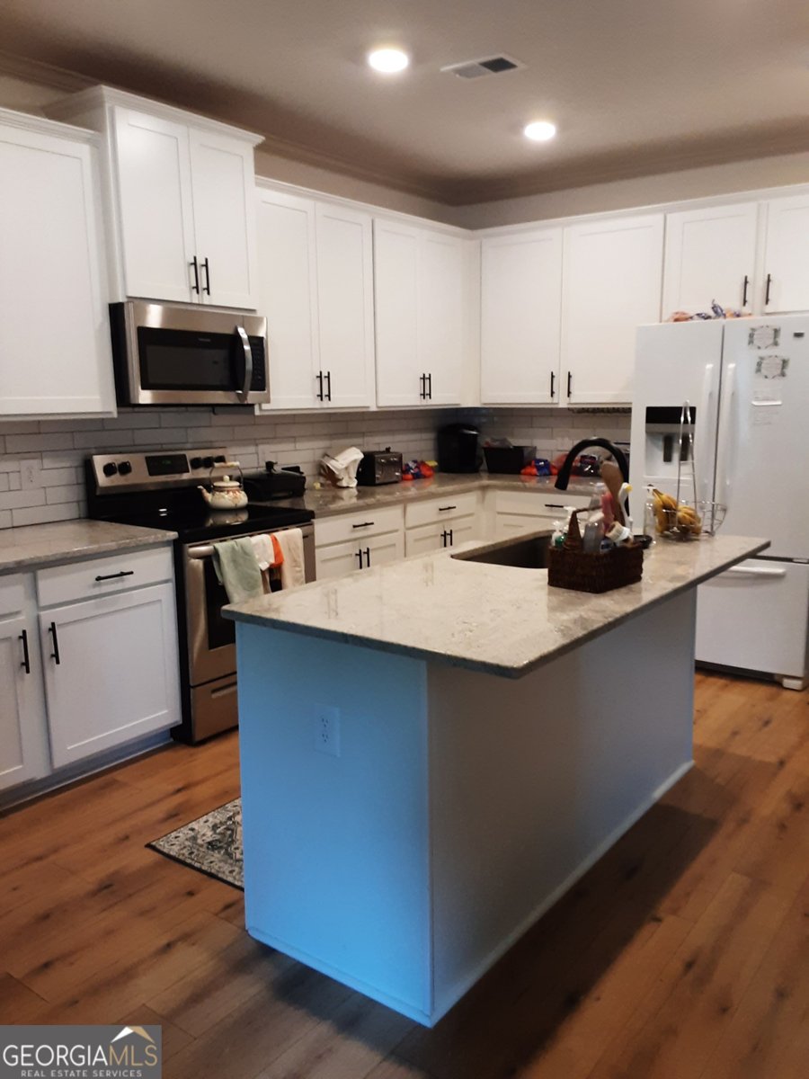 2439 Kumbanad Court Statham - 8