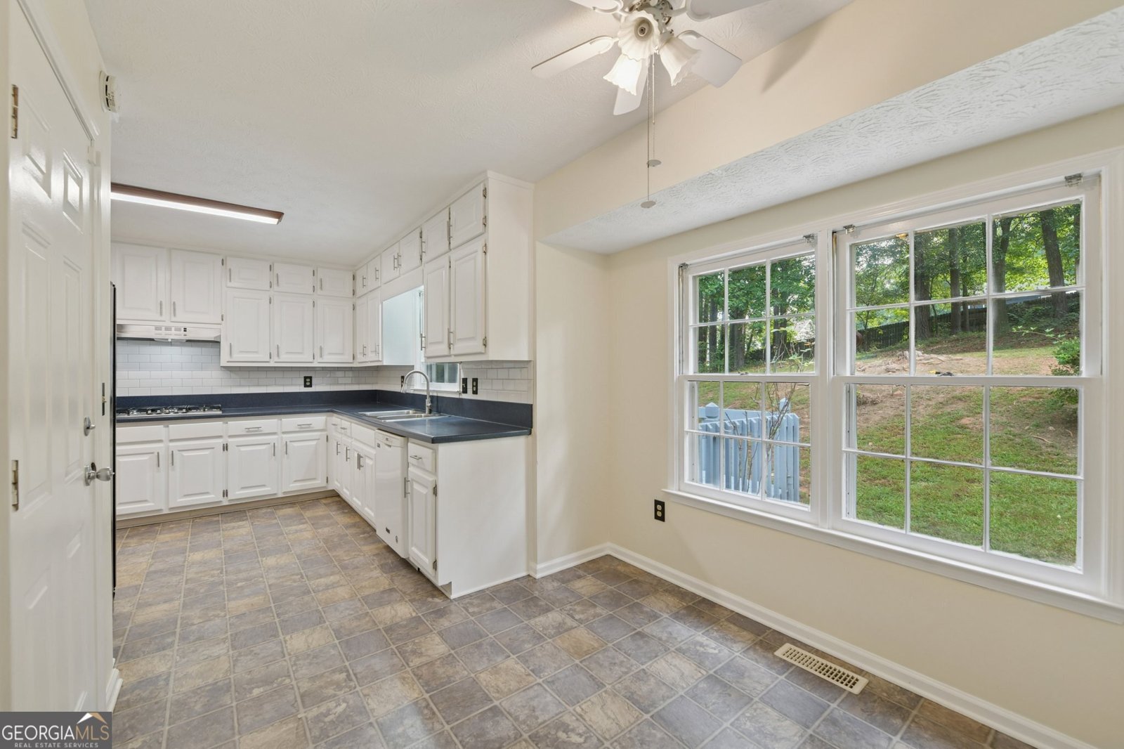 1025 Quail Drive Stockbridge - 9