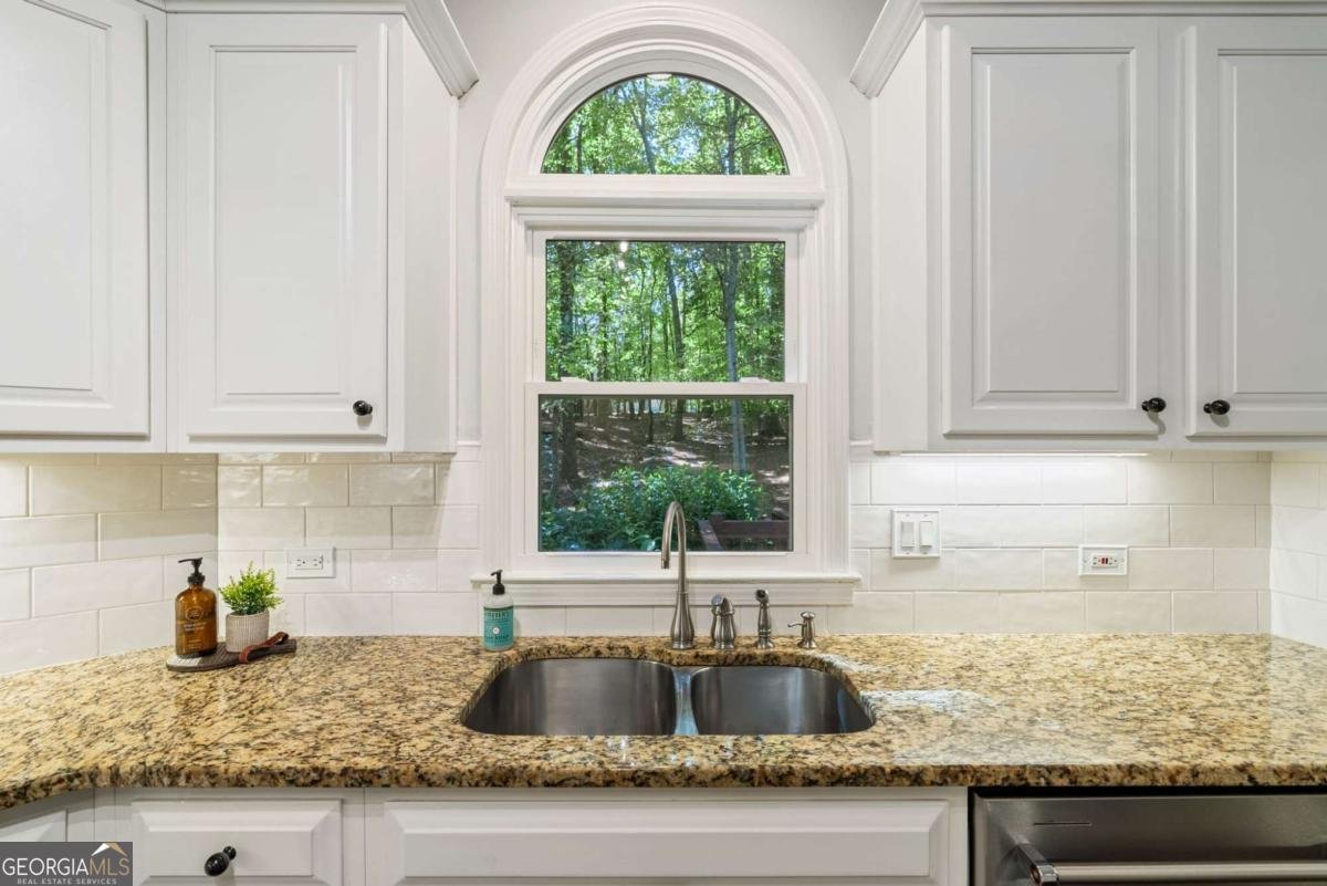 1045 River Point Suwanee - 20
