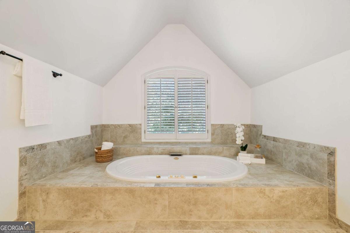 1045 River Point Suwanee - 31
