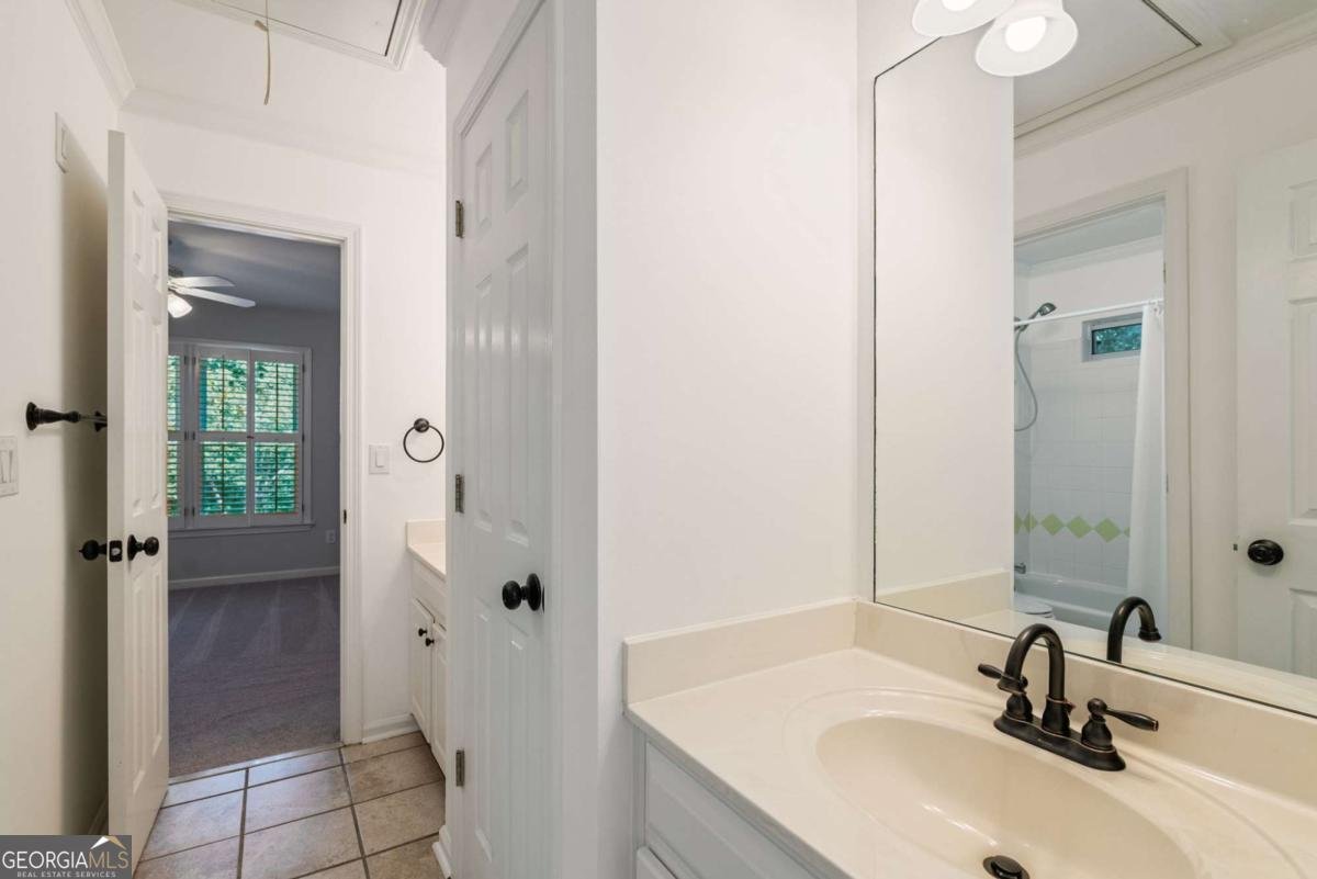 1045 River Point Suwanee - 42