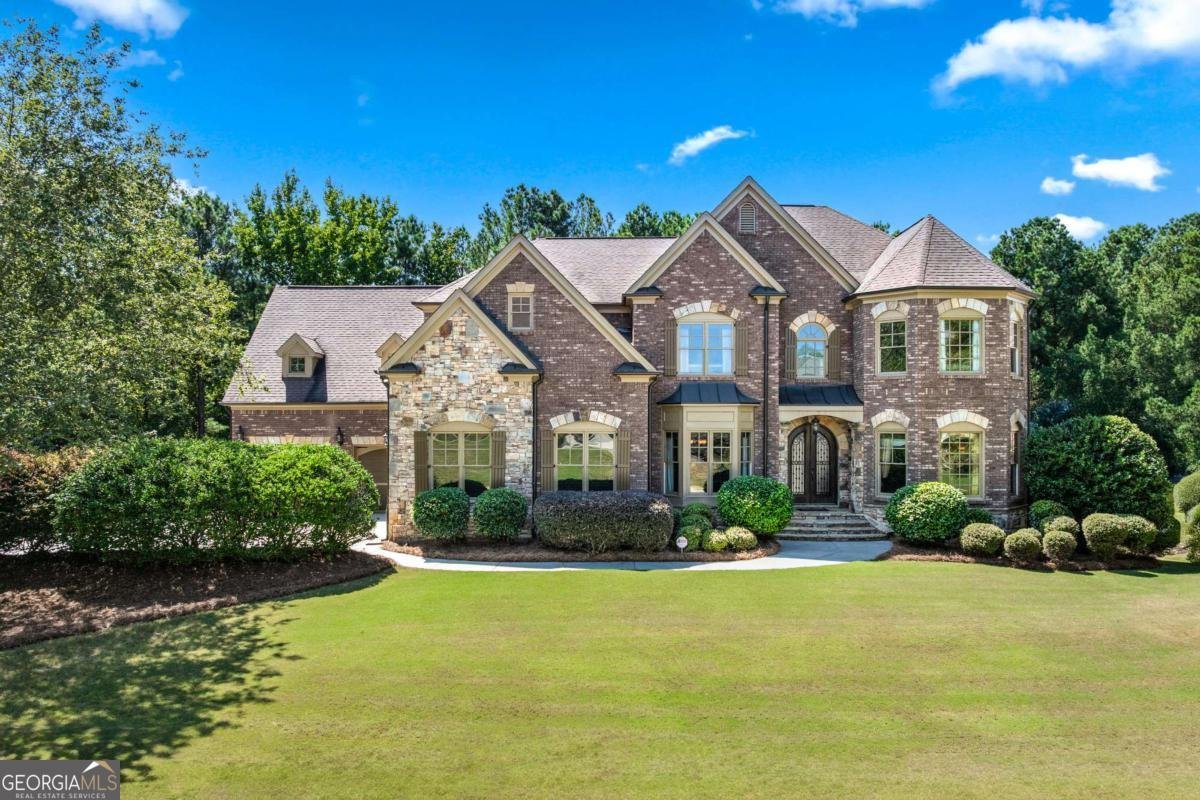 2457 Treehaven Drive Snellville - 1