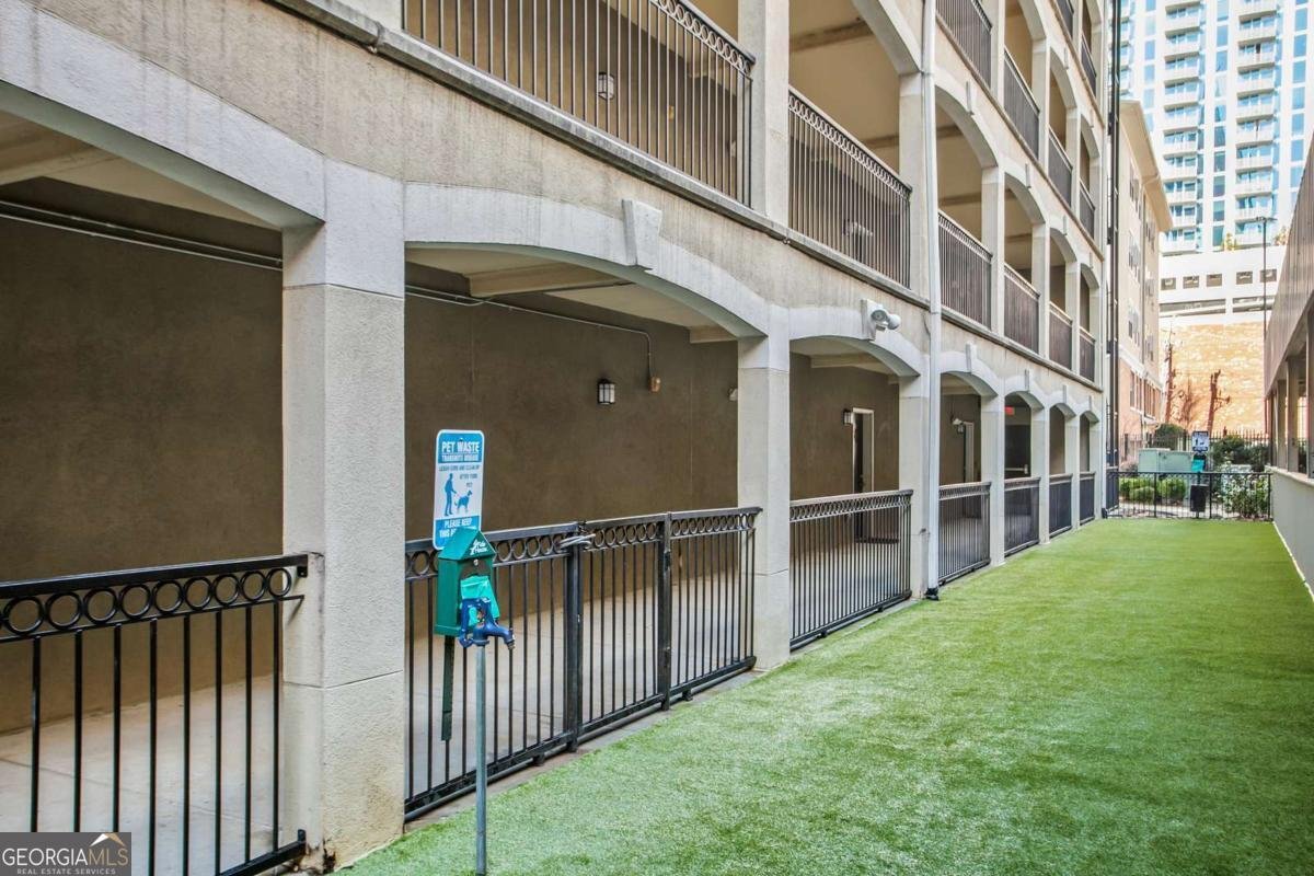 800 Peachtree Street Atlanta - 24