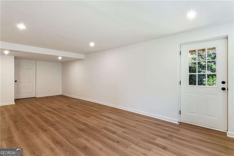 138 Lakeside Drive Kennesaw - 42