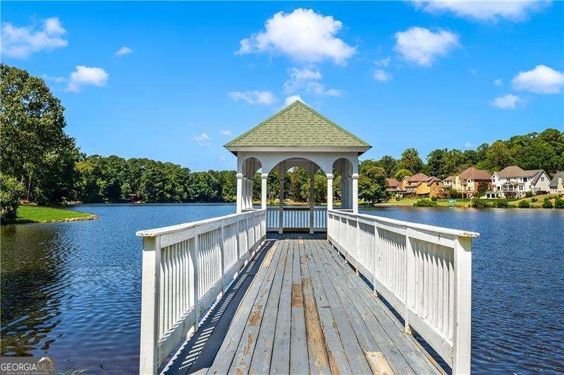 138 Lakeside Drive Kennesaw - 44