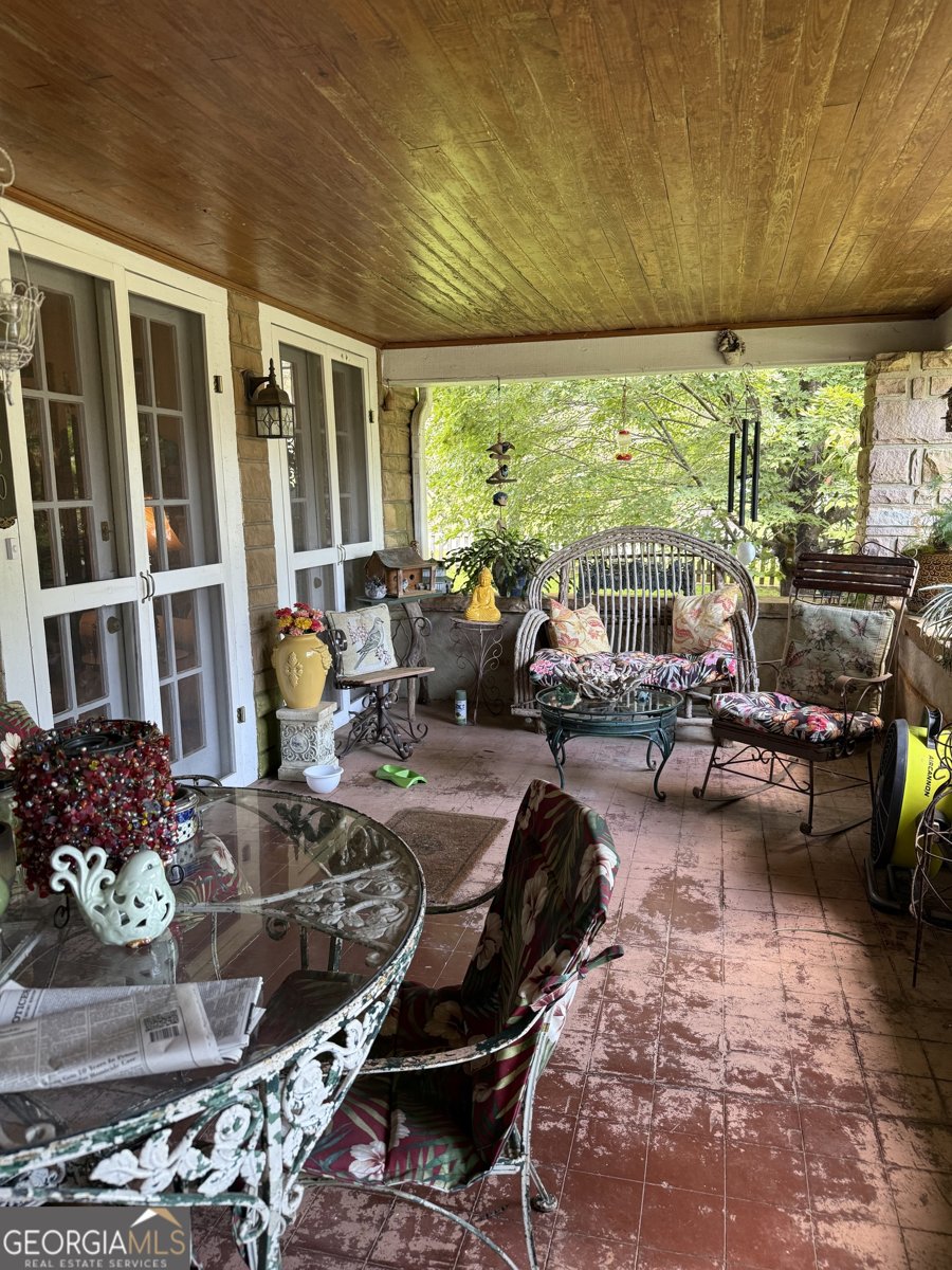360 Edison Street Menlo - 25