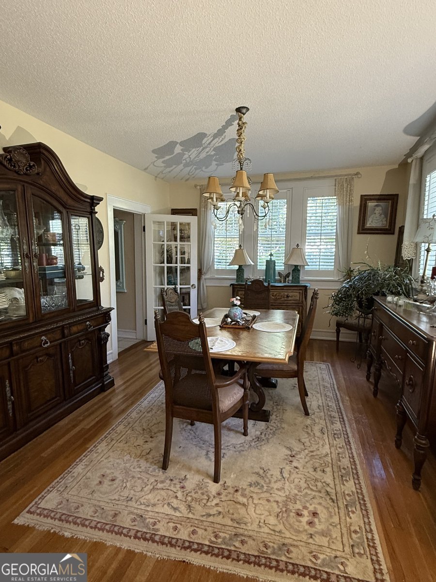 360 Edison Street Menlo - 3