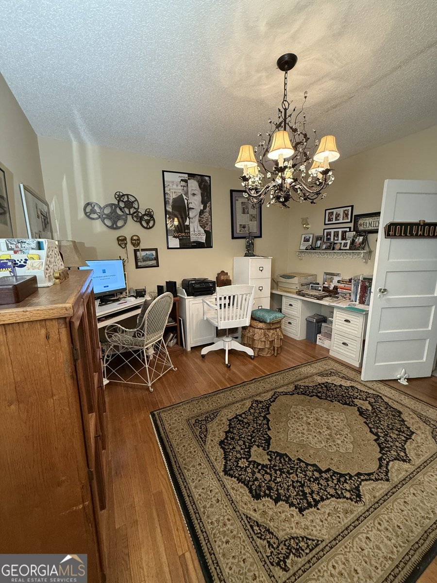 360 Edison Street Menlo - 36