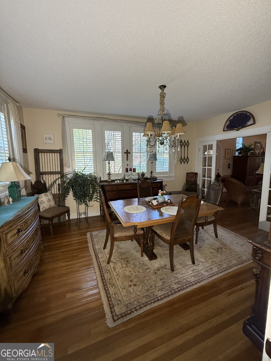 360 Edison Street Menlo - 5