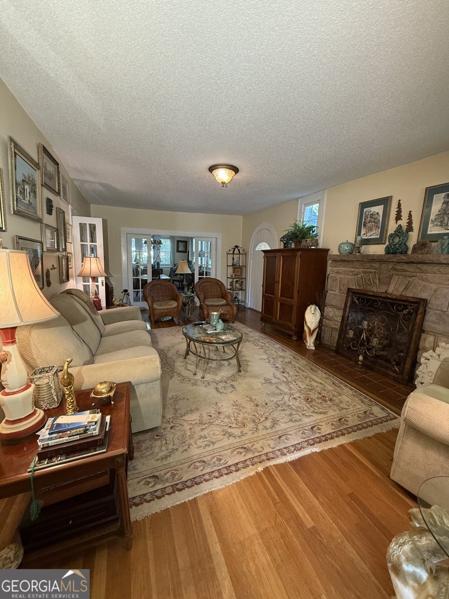 360 Edison Street Menlo - 53