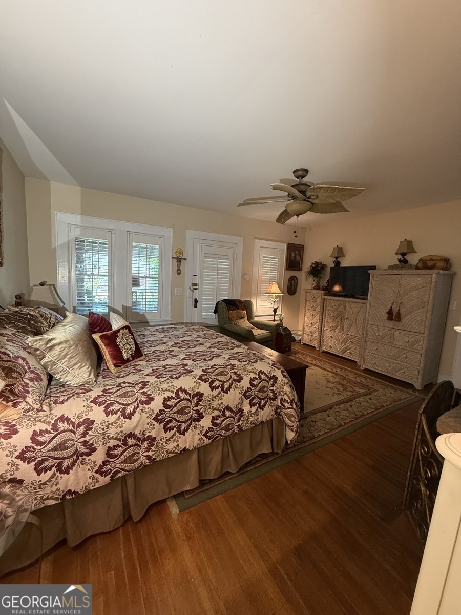 360 Edison Street Menlo - 56