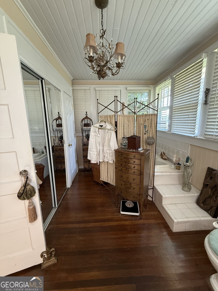 360 Edison Street Menlo - 62