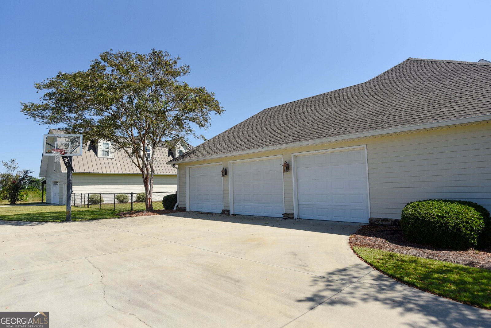 3600 Thompson Pond Road Tarrytown - 33