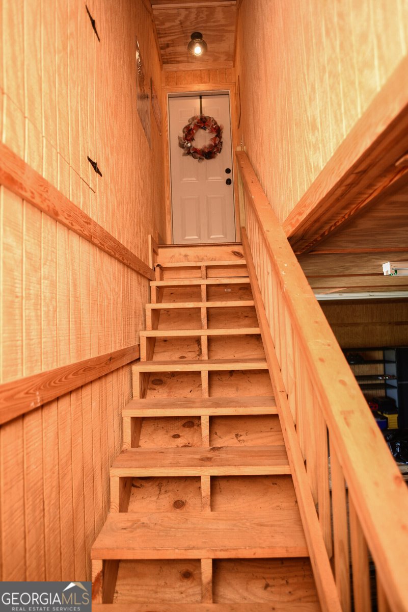 3600 Thompson Pond Road Tarrytown - 36