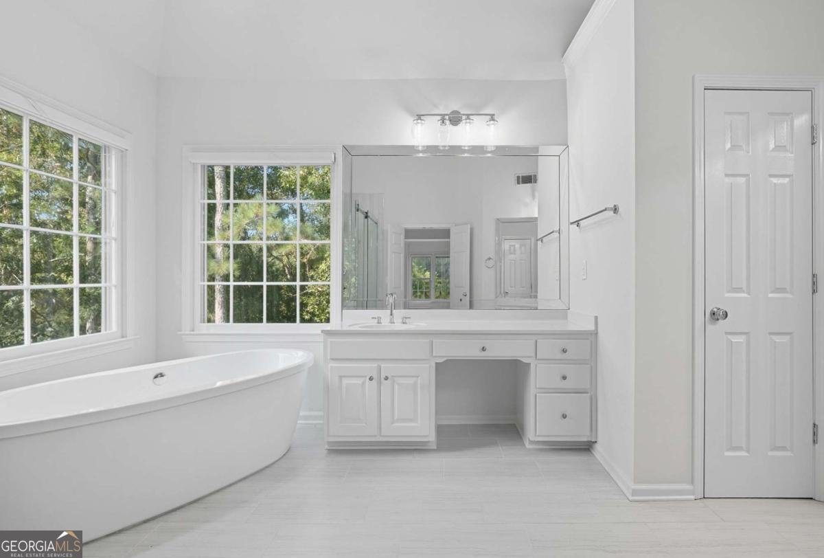 13540 Providence Lake Drive Alpharetta - 16