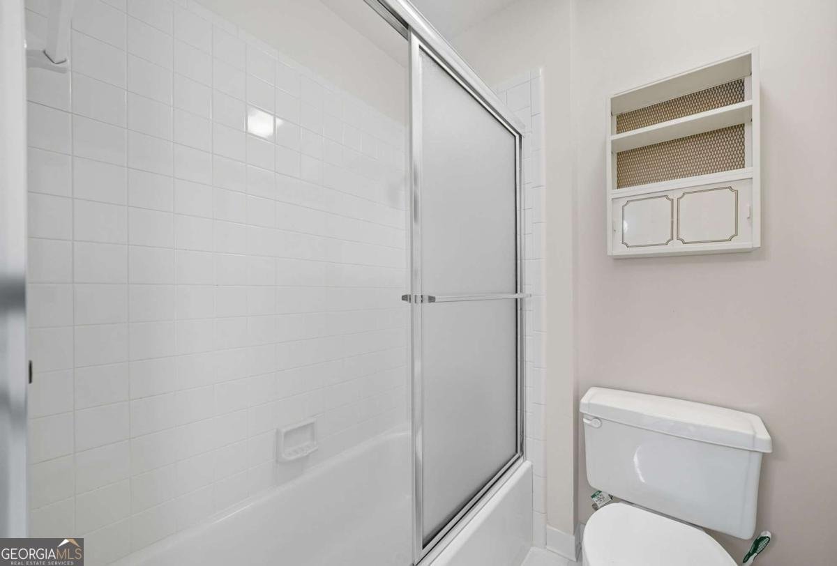 13540 Providence Lake Drive Alpharetta - 28