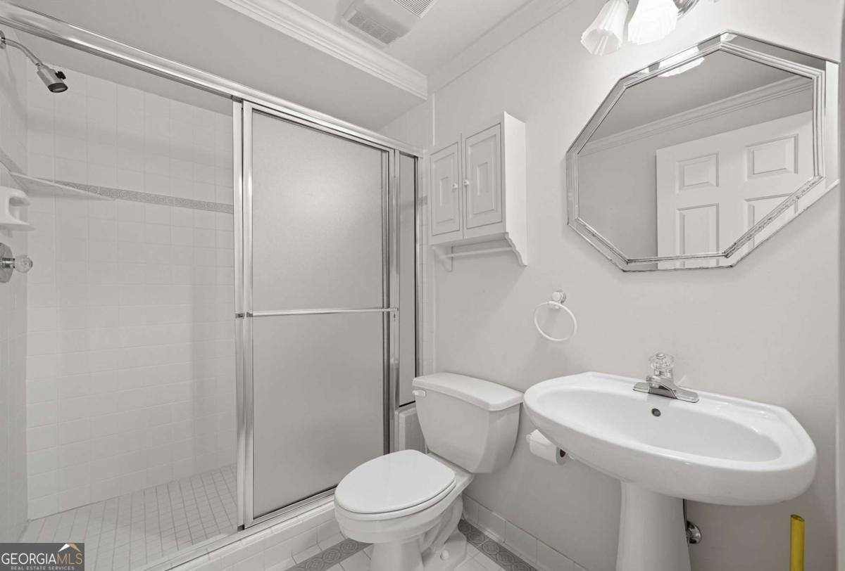 13540 Providence Lake Drive Alpharetta - 38