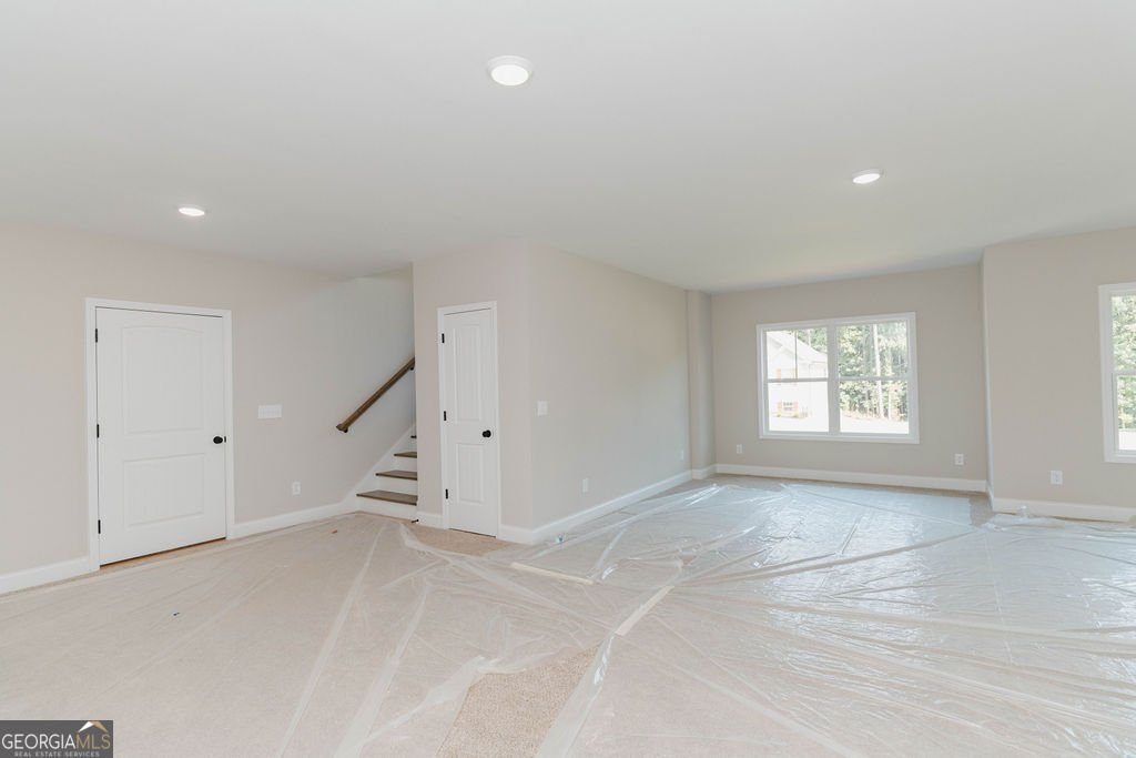 6025 Crowley Drive Douglasville - 35