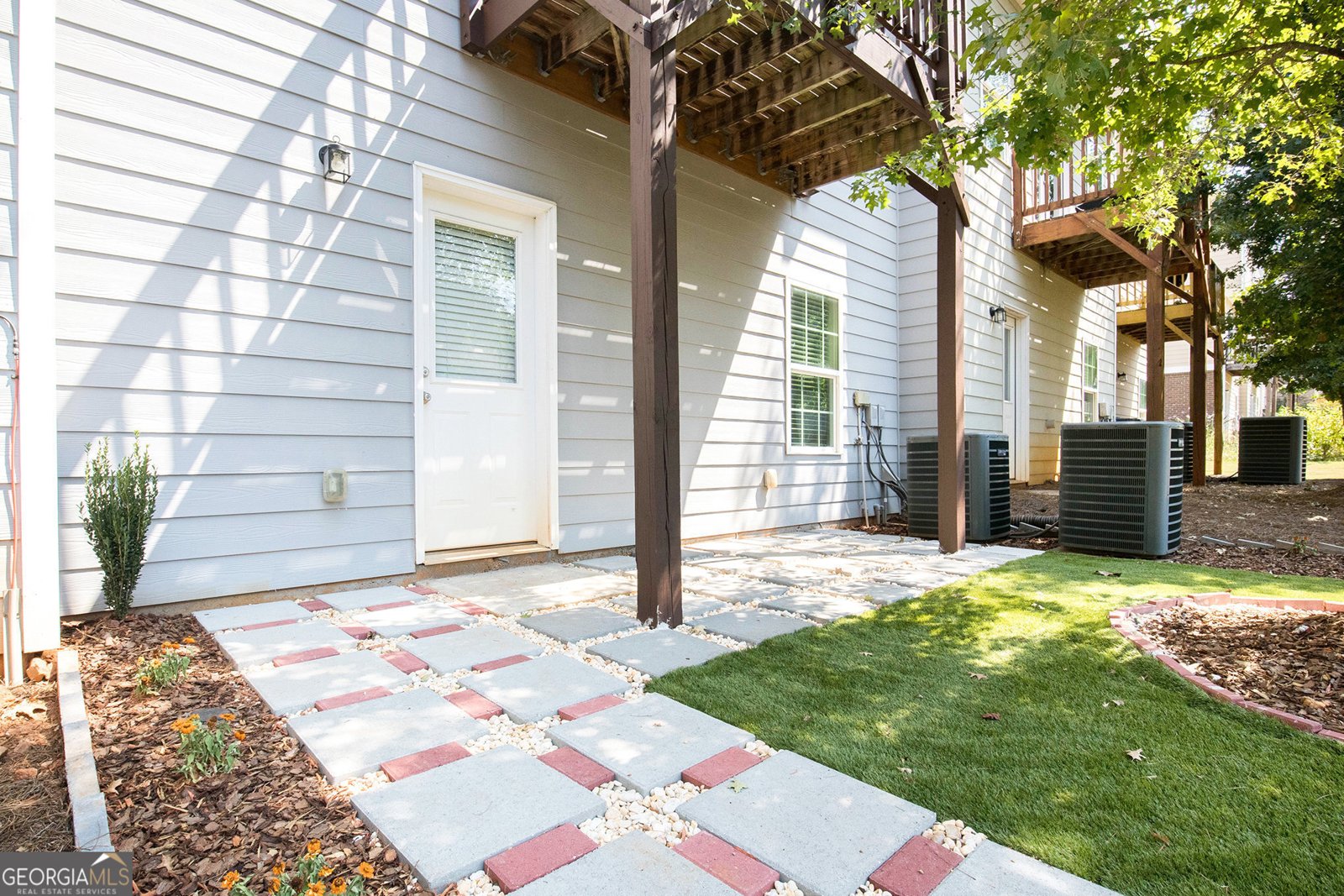 4264 BUFORD VALLEY Way Buford - 31