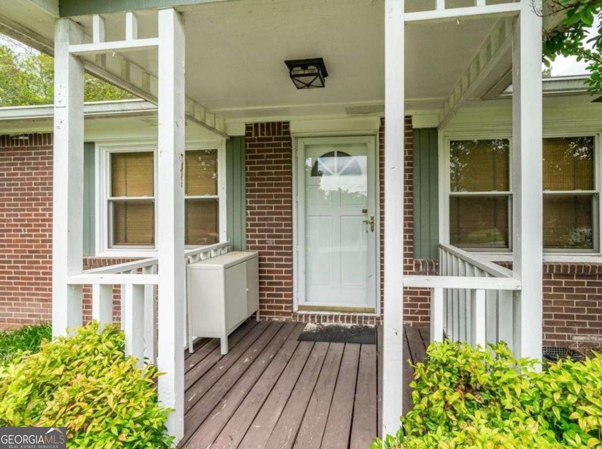 4365 Clare Lane Lithia Springs - 1