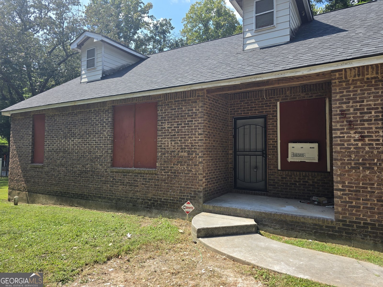556 Bolton Road Atlanta - 1