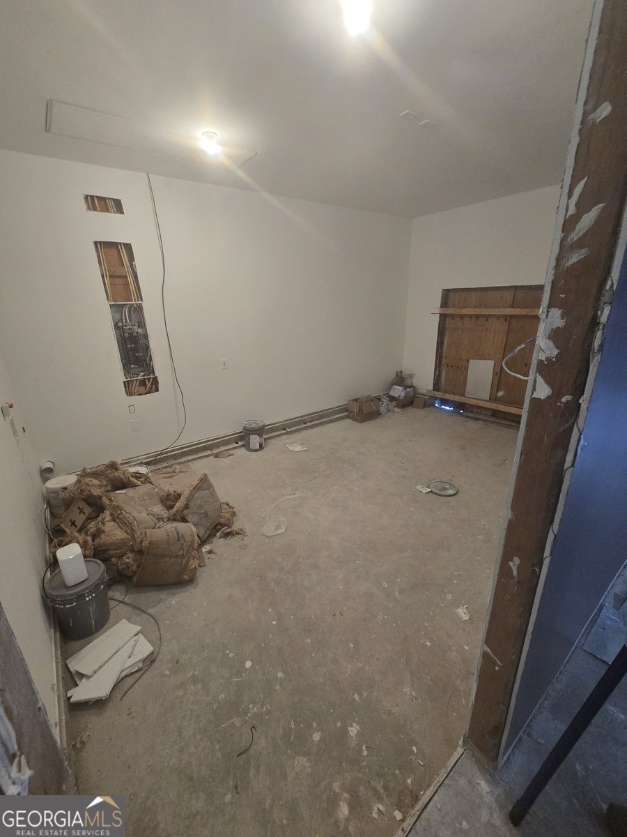 556 Bolton Road Atlanta - 12