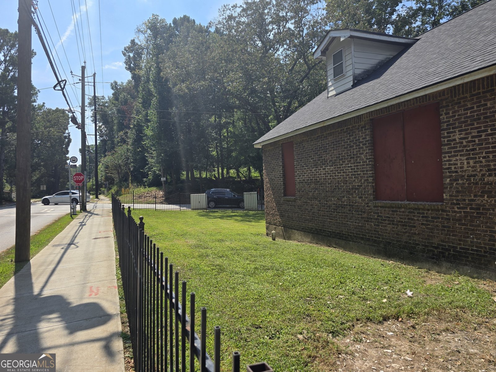 556 Bolton Road Atlanta - 2