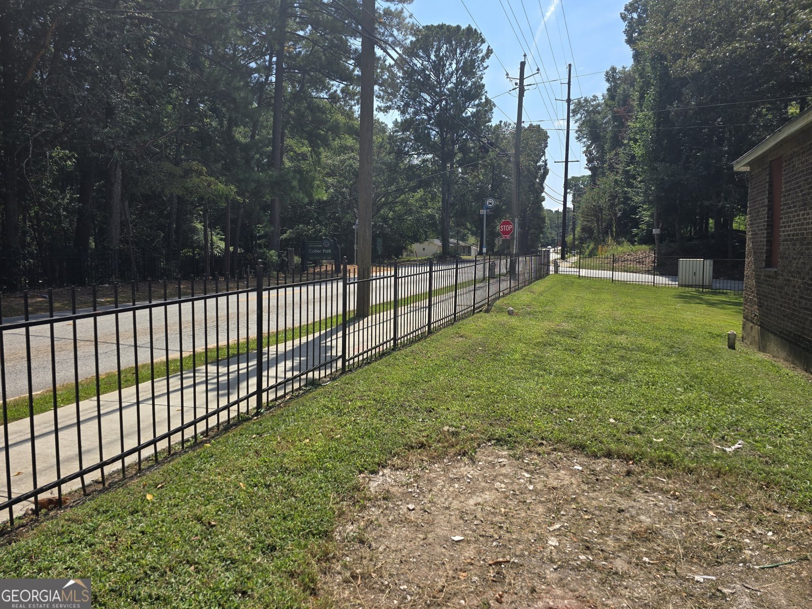 556 Bolton Road Atlanta - 3