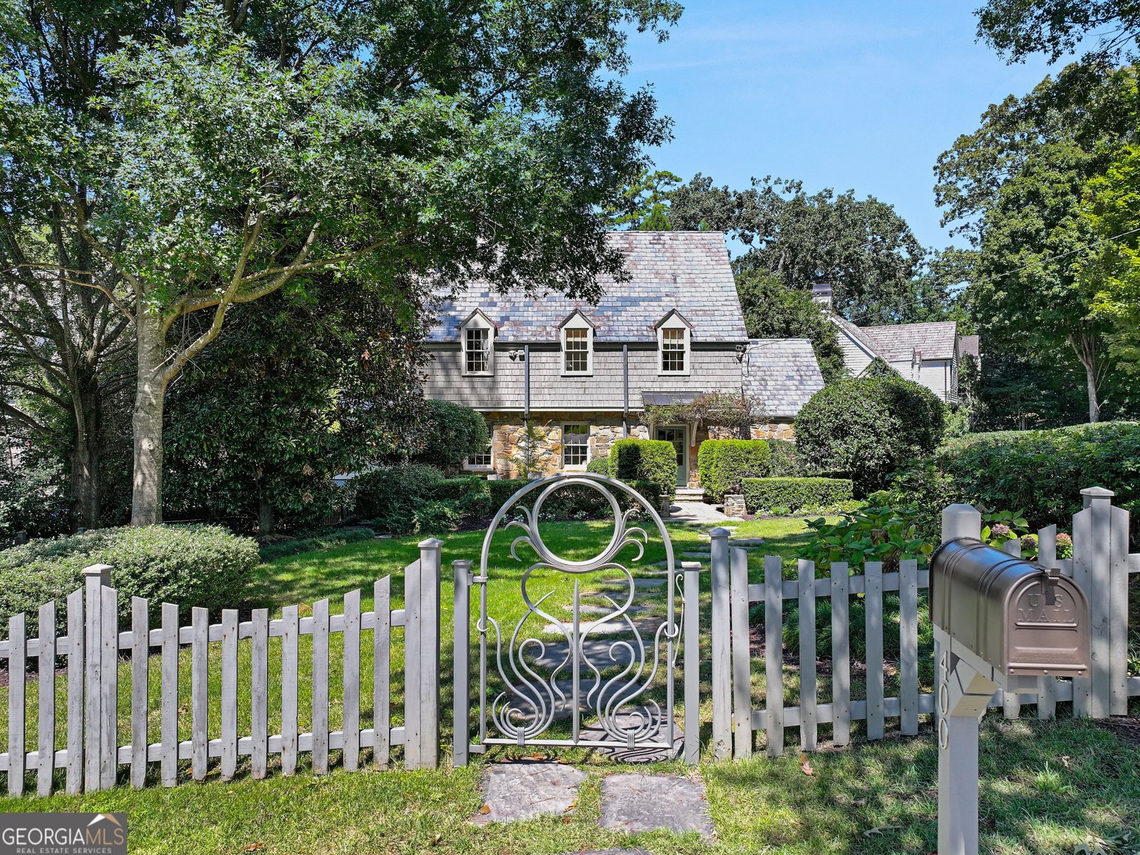 400 Pine Tree Drive Atlanta - 3