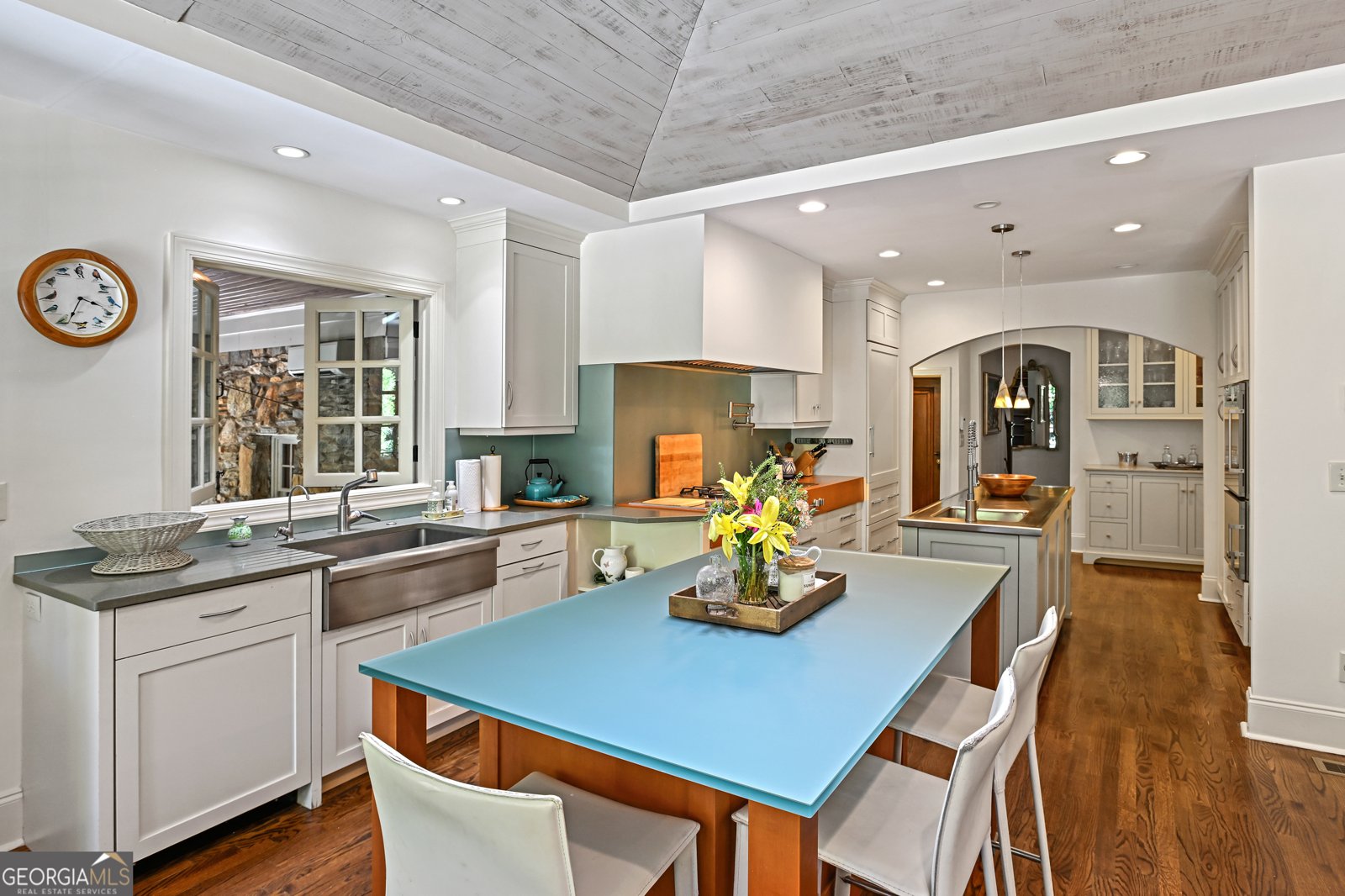400 Pine Tree Drive Atlanta - 30