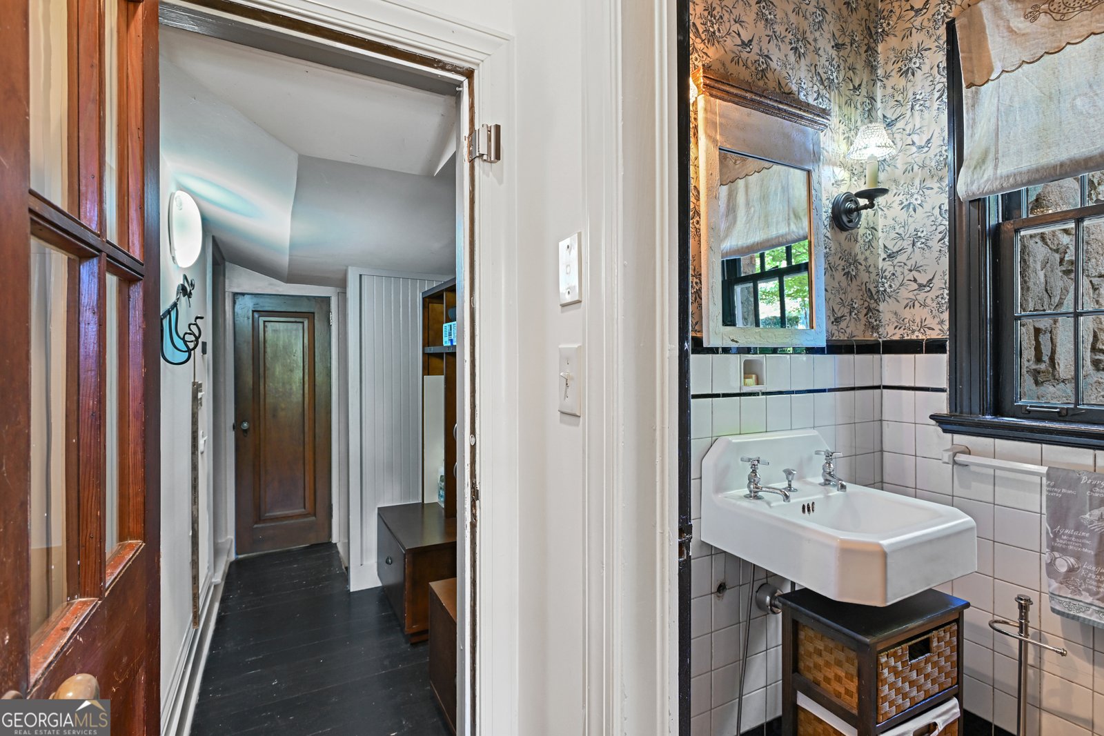 400 Pine Tree Drive Atlanta - 44