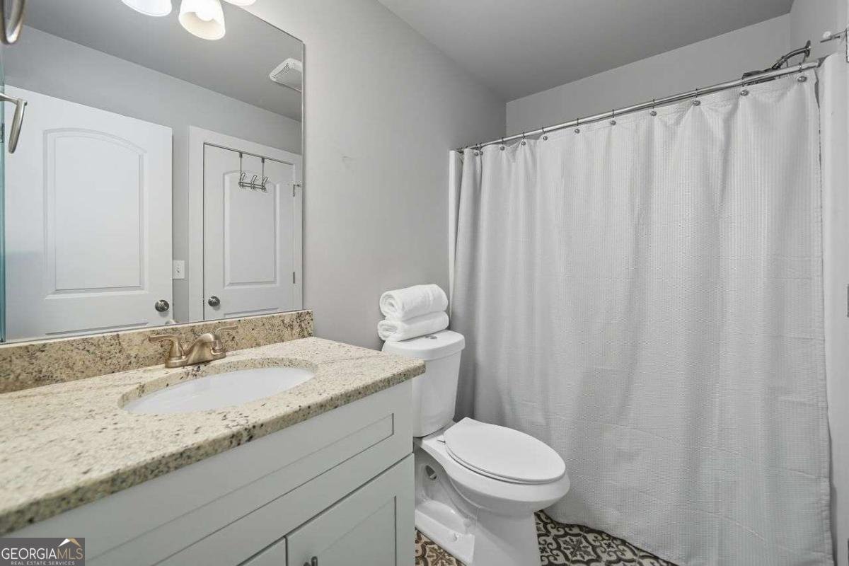 3466 CROWN Drive Gainesville - 16
