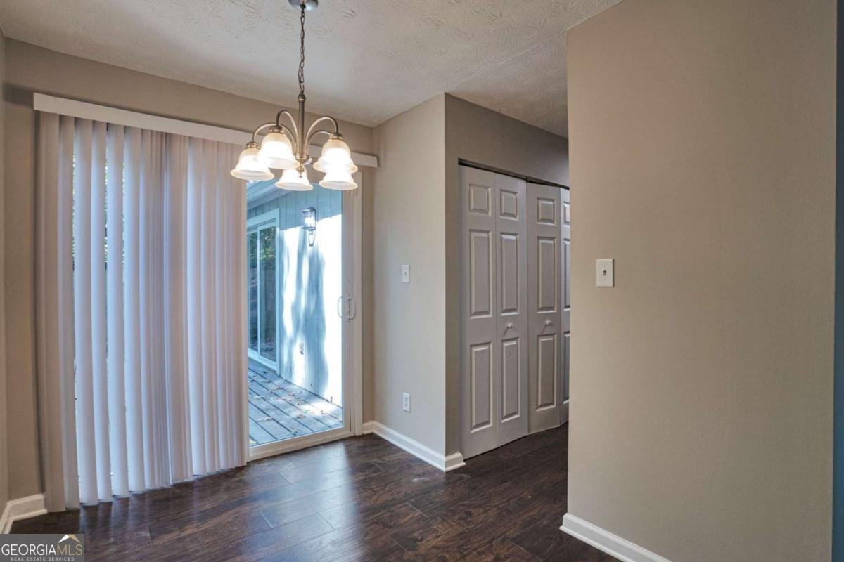 5061 Martins Crossing Road Stone Mountain - 5