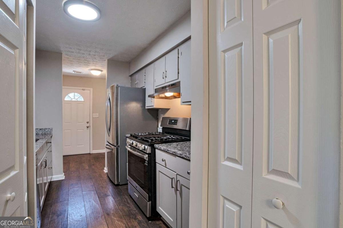 5061 Martins Crossing Road Stone Mountain - 6