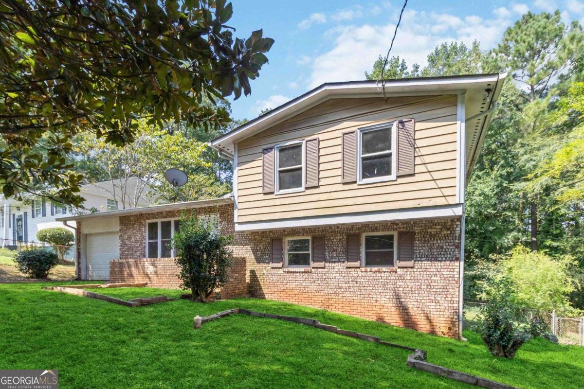 2821 Petersburg Court Decatur - 1