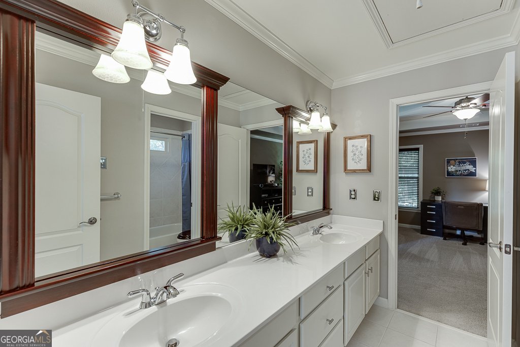 2698 Hidden Falls Drive Buford - 32