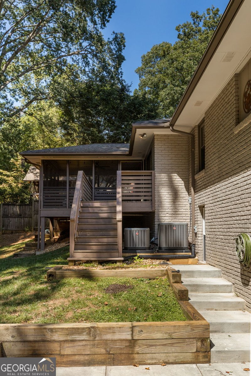 1104 Mason Woods Drive Atlanta - 45