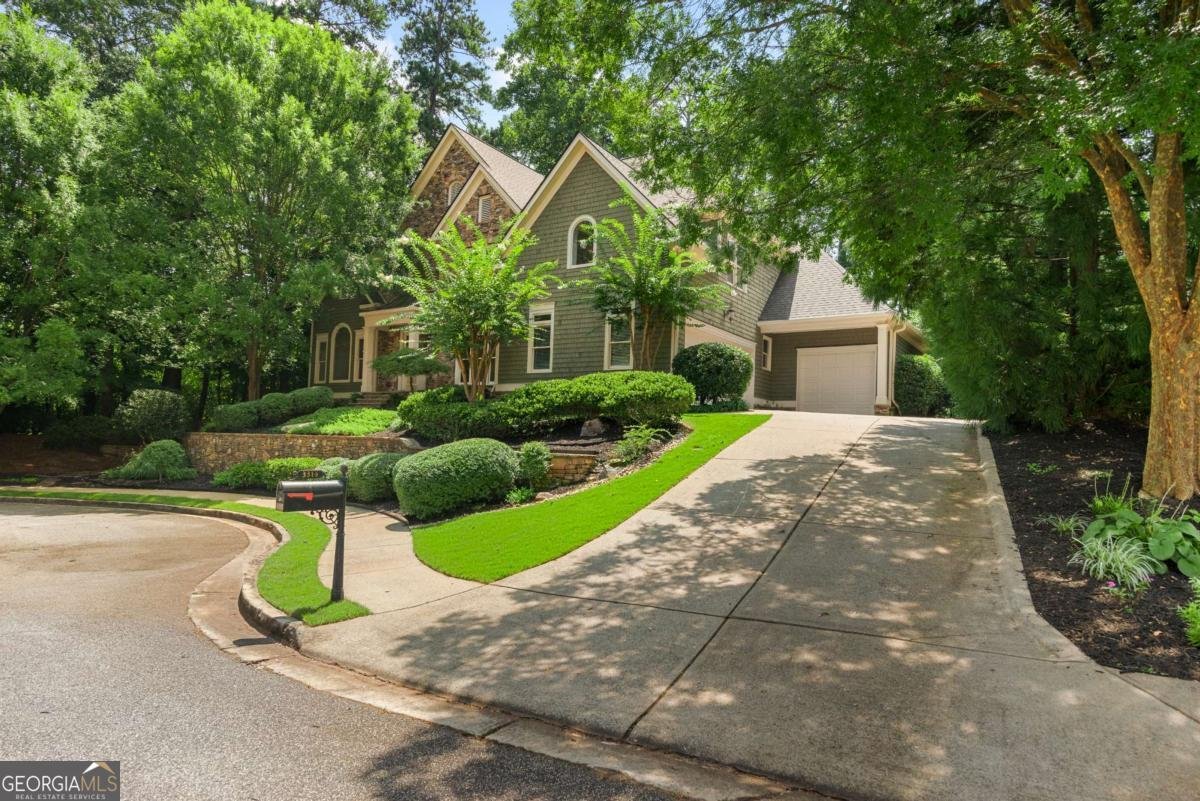3314 Chimney Lane Roswell - 2