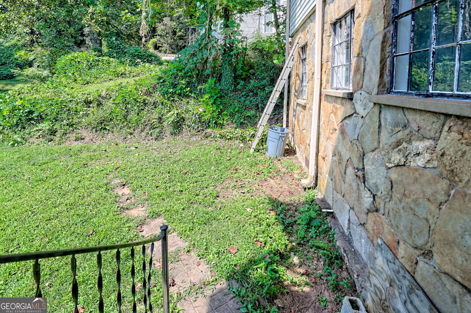 133 Derrick Street Clayton - 24