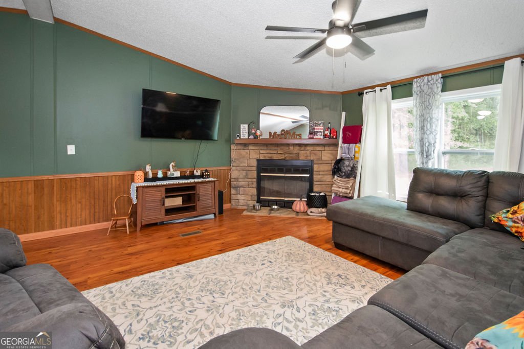 1676 Happy Hollow Road Roopville - 7