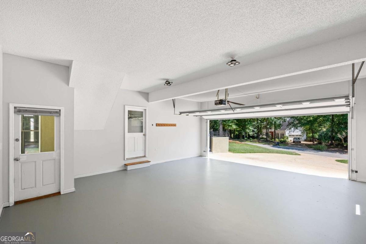 75 Tomahawk Drive Sharpsburg - 1